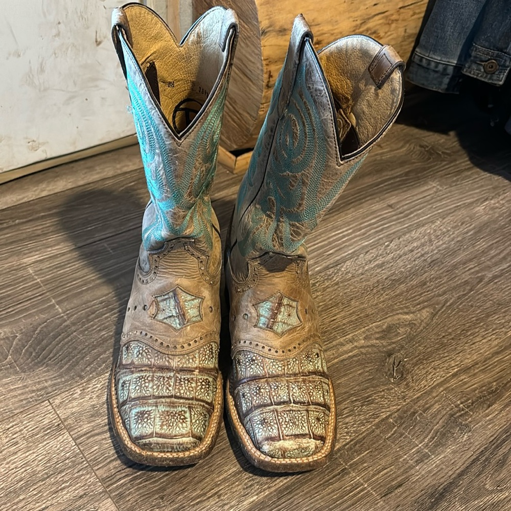 Women’s Roper Boots